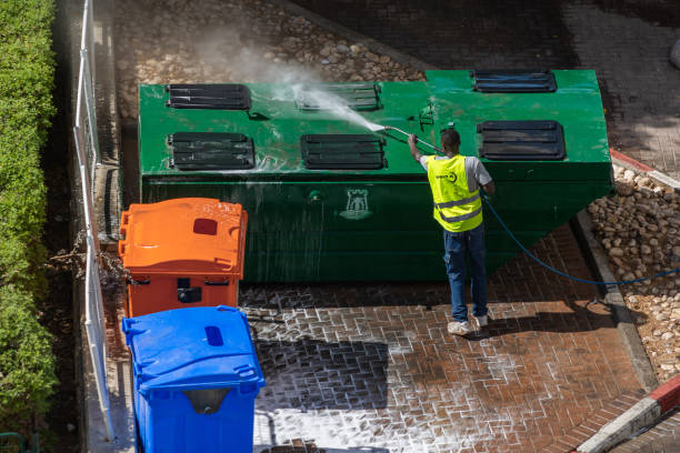 Best Roof Power Washing Services  in Mango, FL